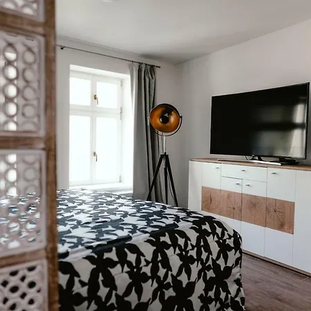 Апартаменты Zelny Trh 40